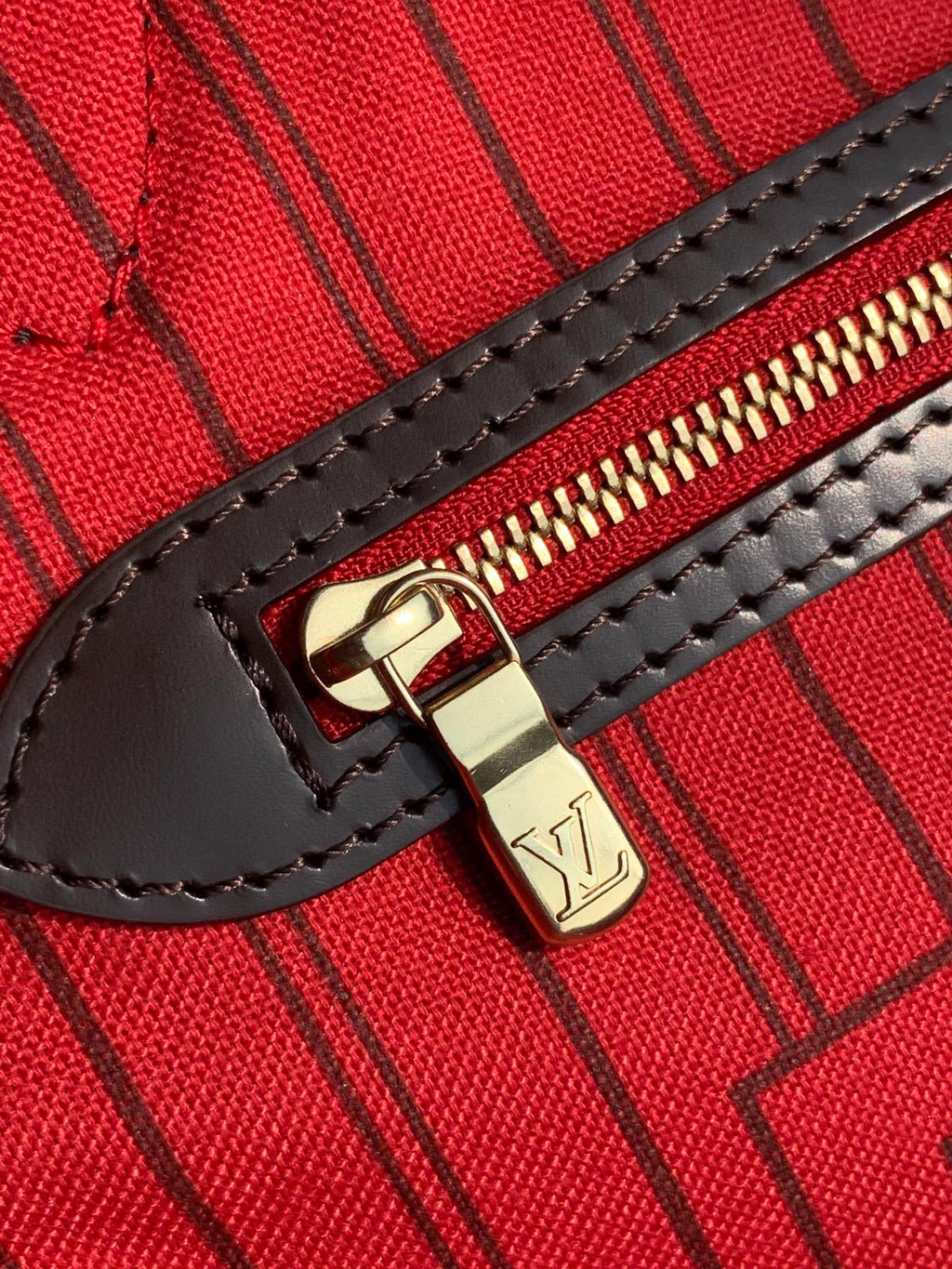 LOUIS VUITTON NEVER FULL MM WITH DUSTBAG DAMIER EBENE CANVAS 29CM