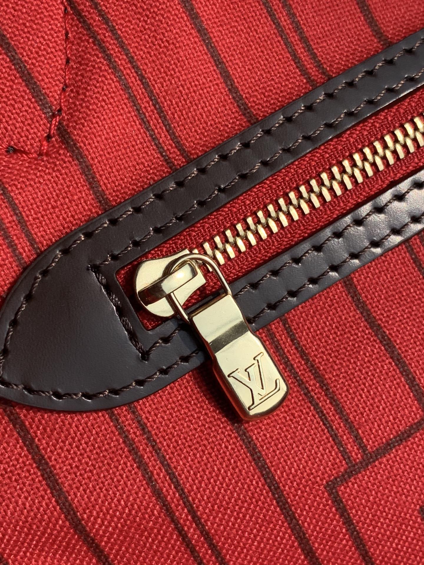LOUIS VUITTON NEVER FULL MM WITH DUSTBAG DAMIER EBENE CANVAS 29CM