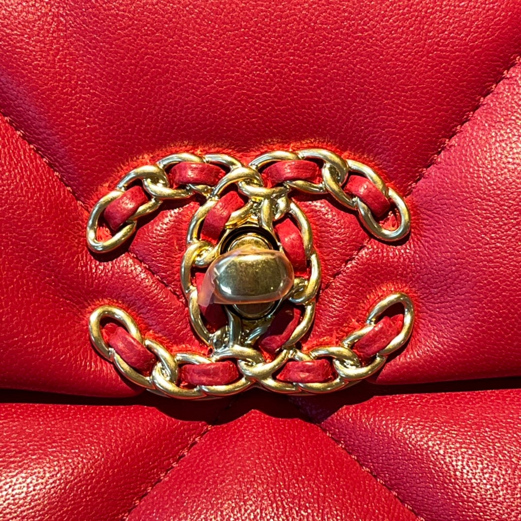 CHANEL 19 FLAP BAG 26 RED GOATSKIN