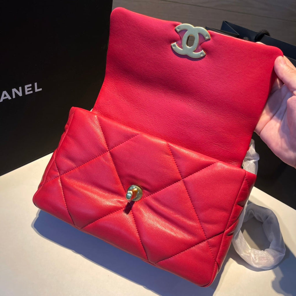 CHANEL 19 FLAP BAG 26 RED GOATSKIN