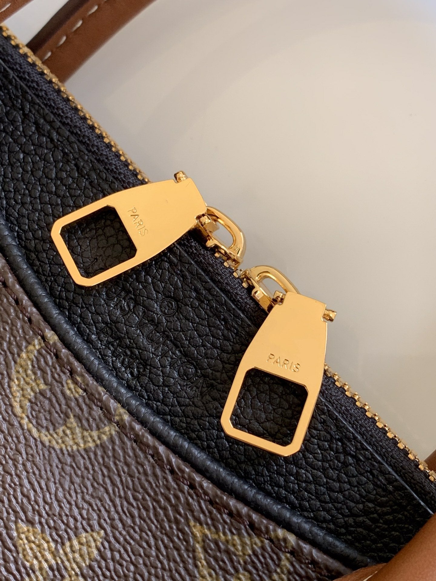 LOUIS VUITTON PALLAS BB 27 MONOGRAM CANVAS M42960