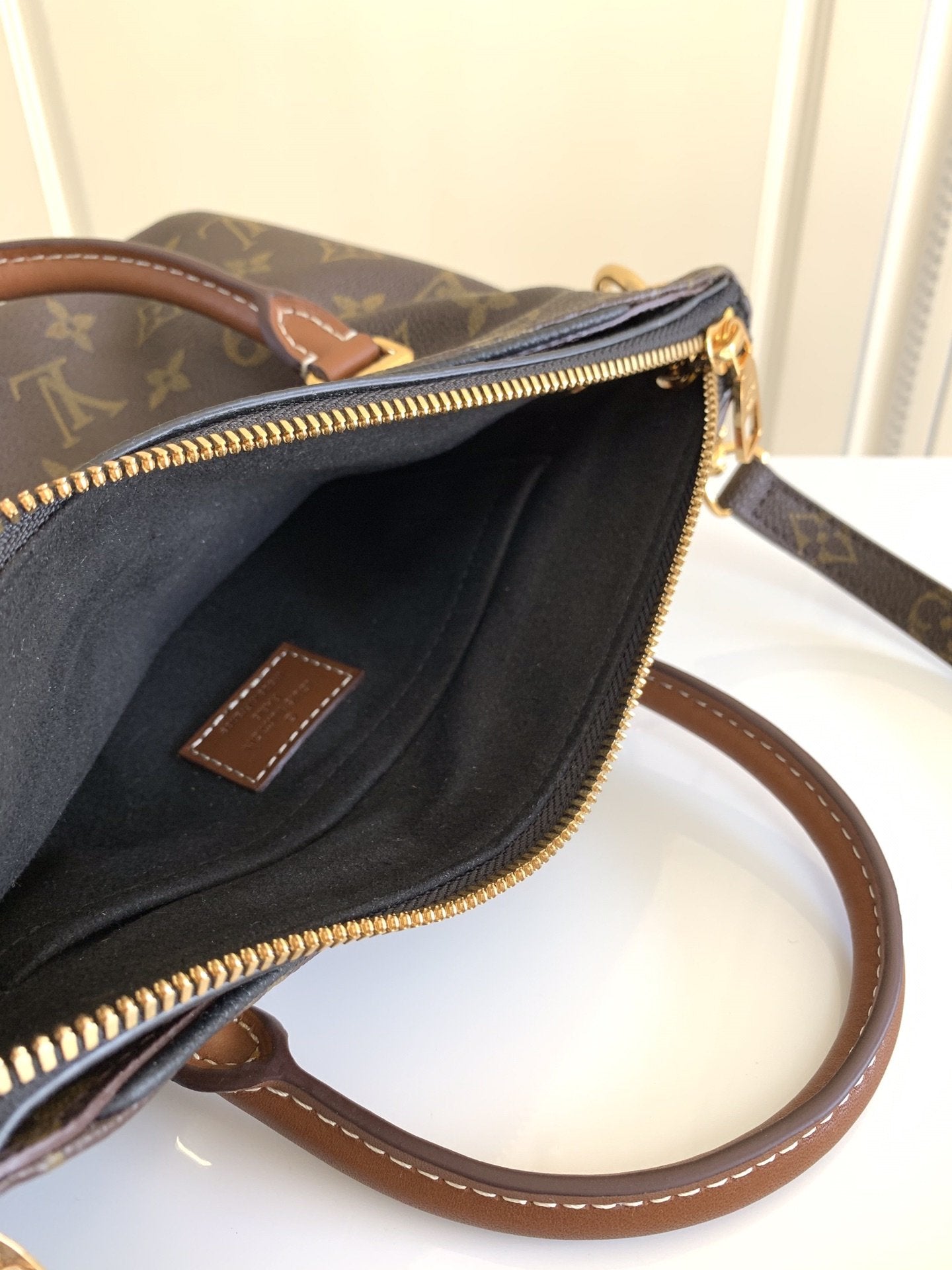 LOUIS VUITTON PALLAS BB 27 MONOGRAM CANVAS M42960