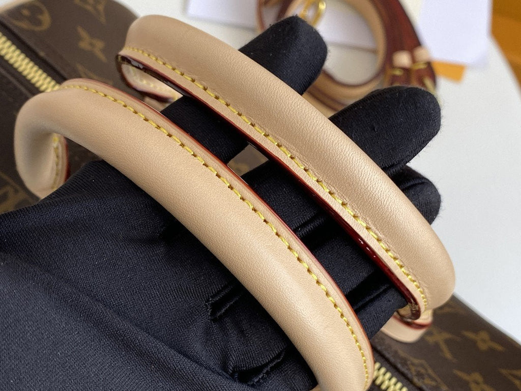LOUIS VUITTON SPEEDY BANDOULIERE 25 MONOGRAM CANVAS