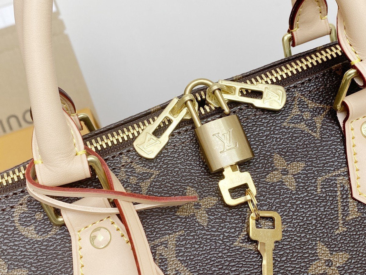 LOUIS VUITTON SPEEDY BANDOULIERE 30 MONOGRAM CANVAS