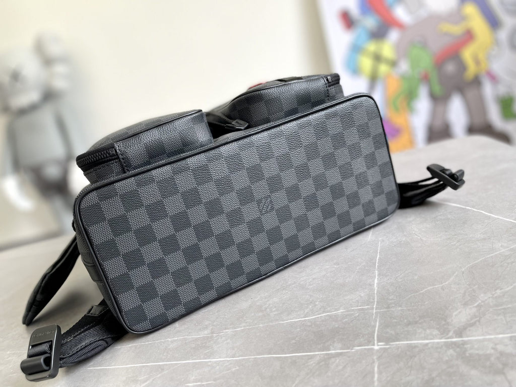 LOUIS VUITTON ULTILITI BACKPACK DAMIER CANVAS