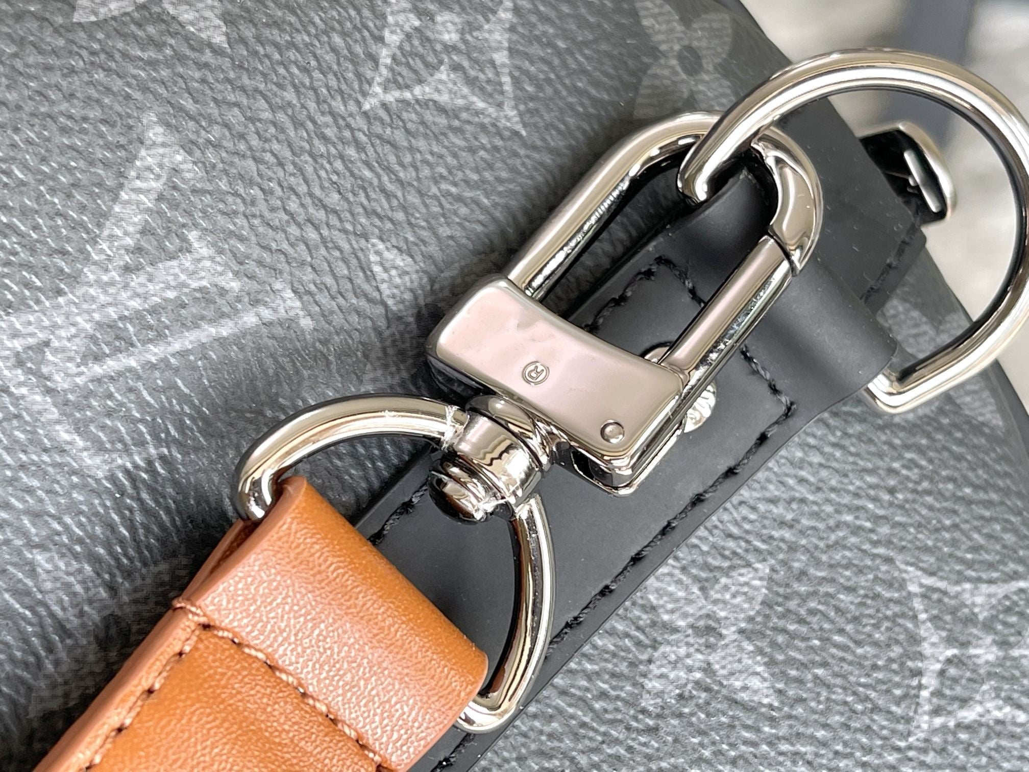 LOUIS VUITTON KEEPALL 45 BANDOULIERE MONOGRAM ECLIPSE