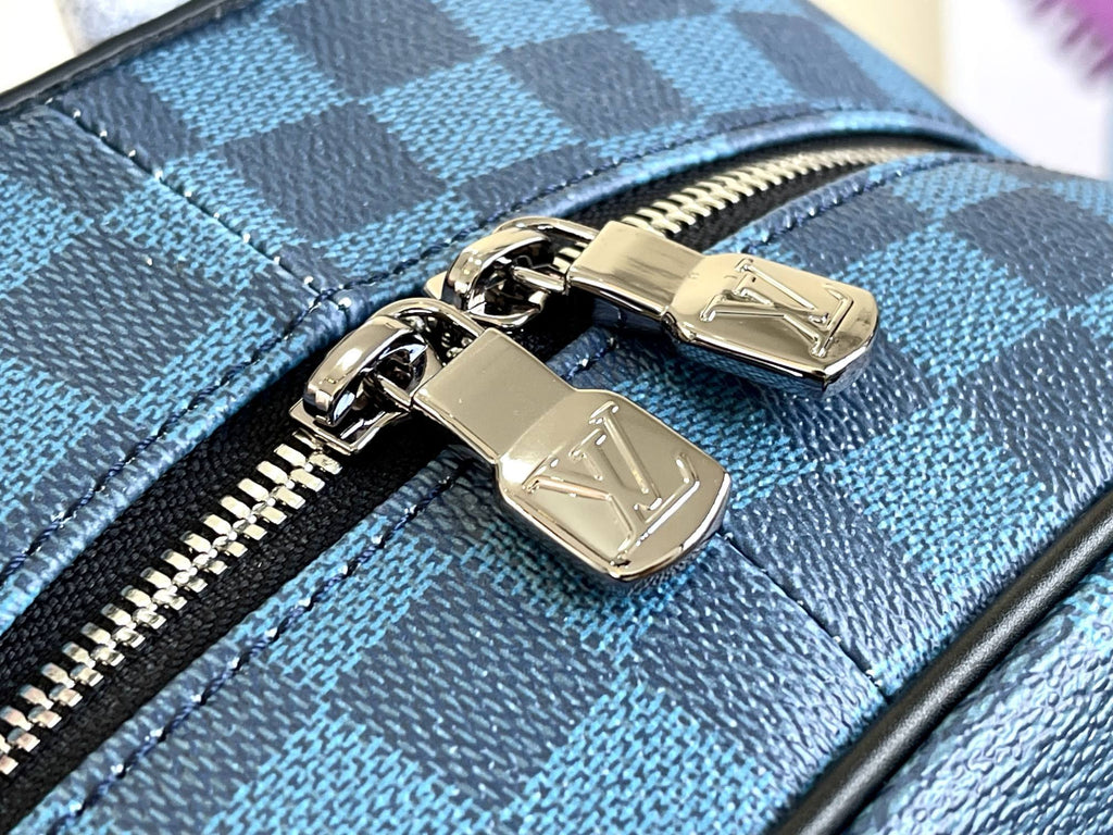LOUIS VUITTON CAMPUS BACKPACK 30 NAVY DAMIER GRAPHITE