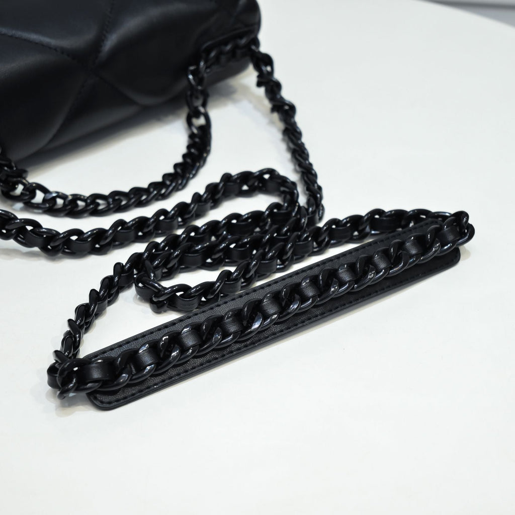 CHANEL 19 FLAP BAG 26CM ALL BLACK