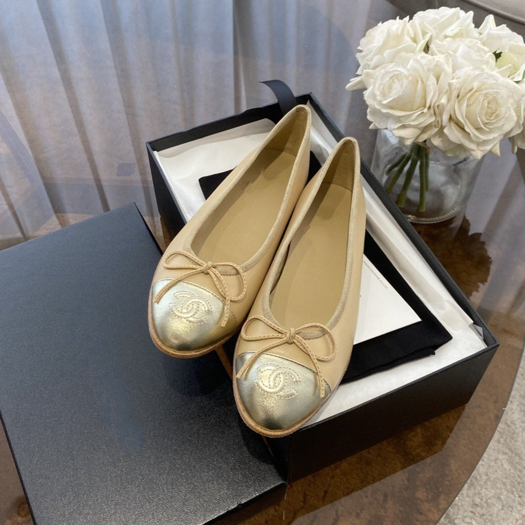 CHANEL BALLET FLATS BEIGE SILVER LAMBSKIN CANVAS