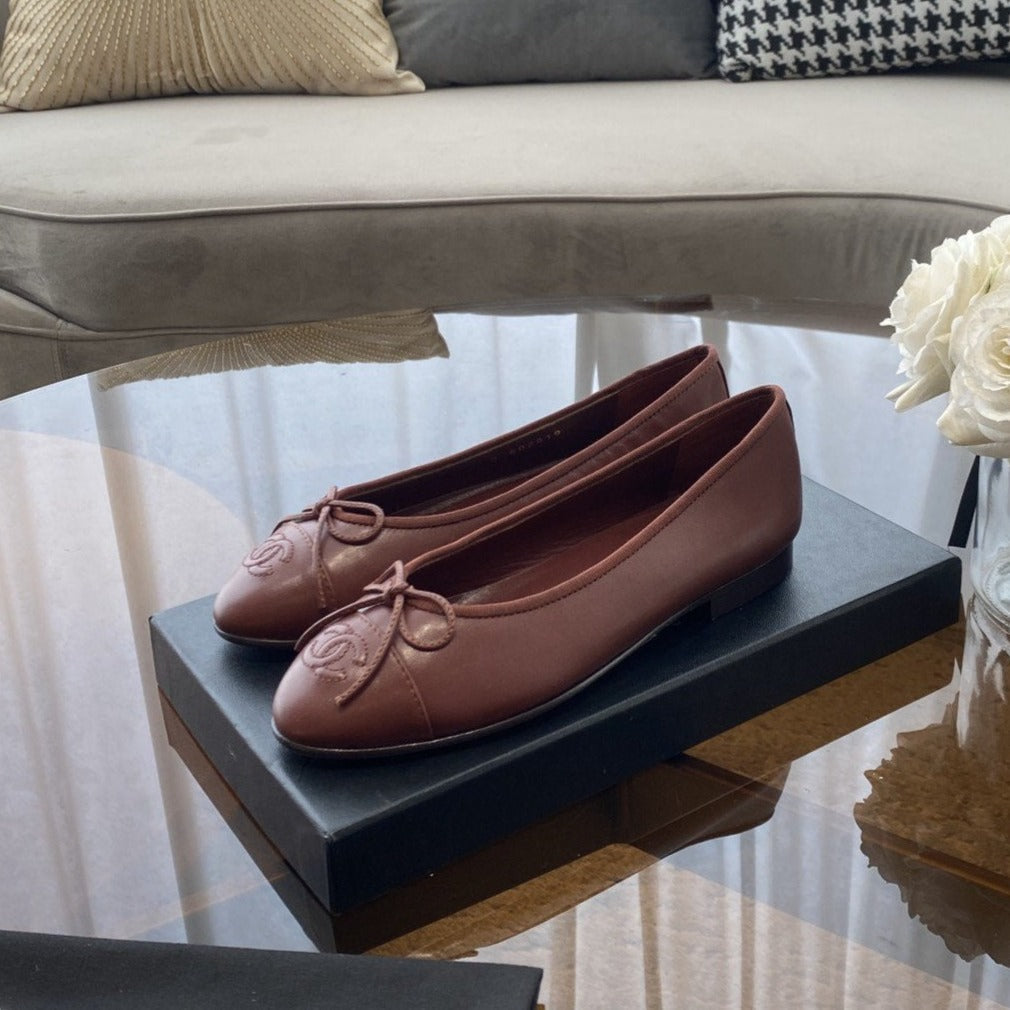 CHANEL BALLET FLATS BURGUNDY LAMBSKIN