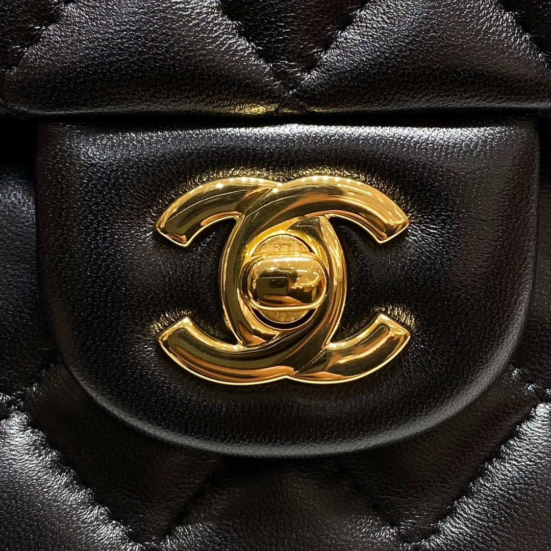 CHANEL FLAP BAG 23CM BLACK LAMBSKIN GOLD HARDWARE