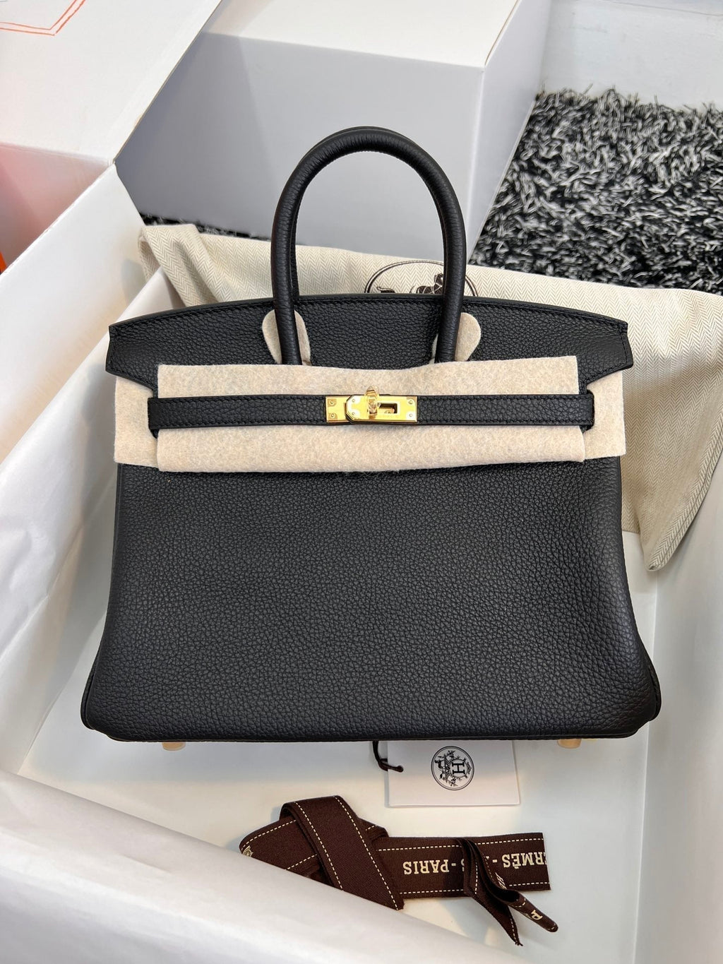 HERMES BIRKIN 25CM BLACK TOGO LEATHER GOLD HARDWARE