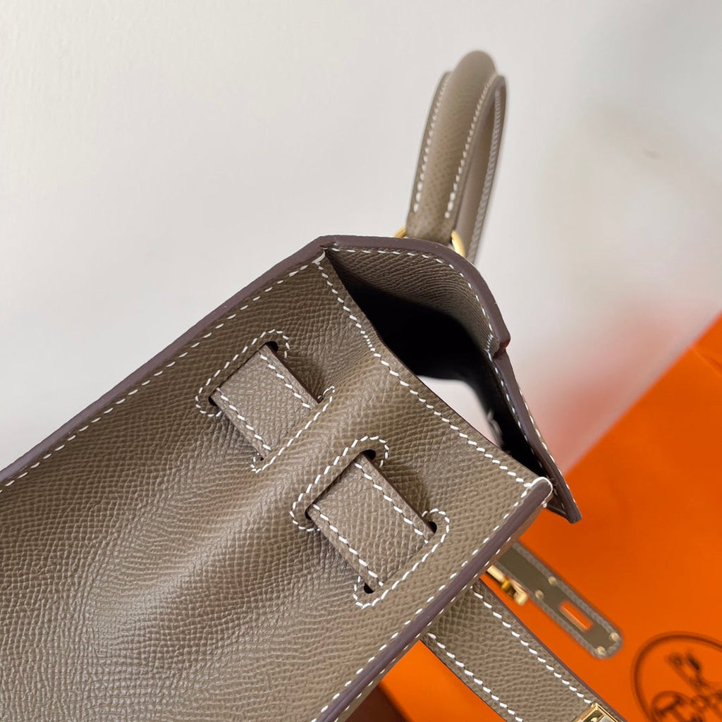 HERMES KELLY 28CM ETAIN EPSOM LEATHER GOLD HARDWARE