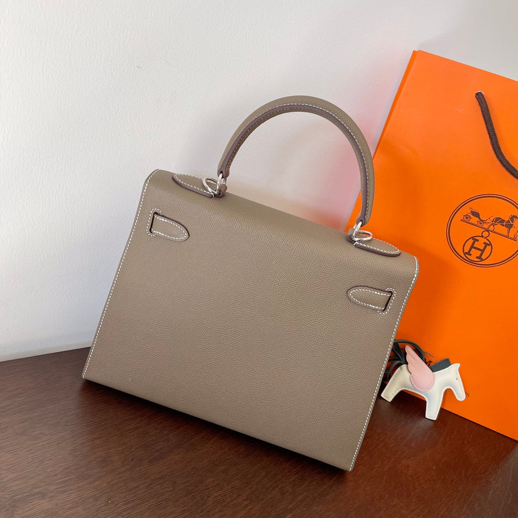 HERMES KELLY 28CM ETAIN EPSOM LEATHER SILVER HARDWARE