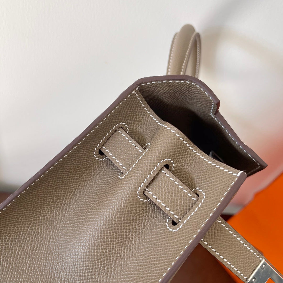 HERMES KELLY 28CM ETAIN EPSOM LEATHER SILVER HARDWARE