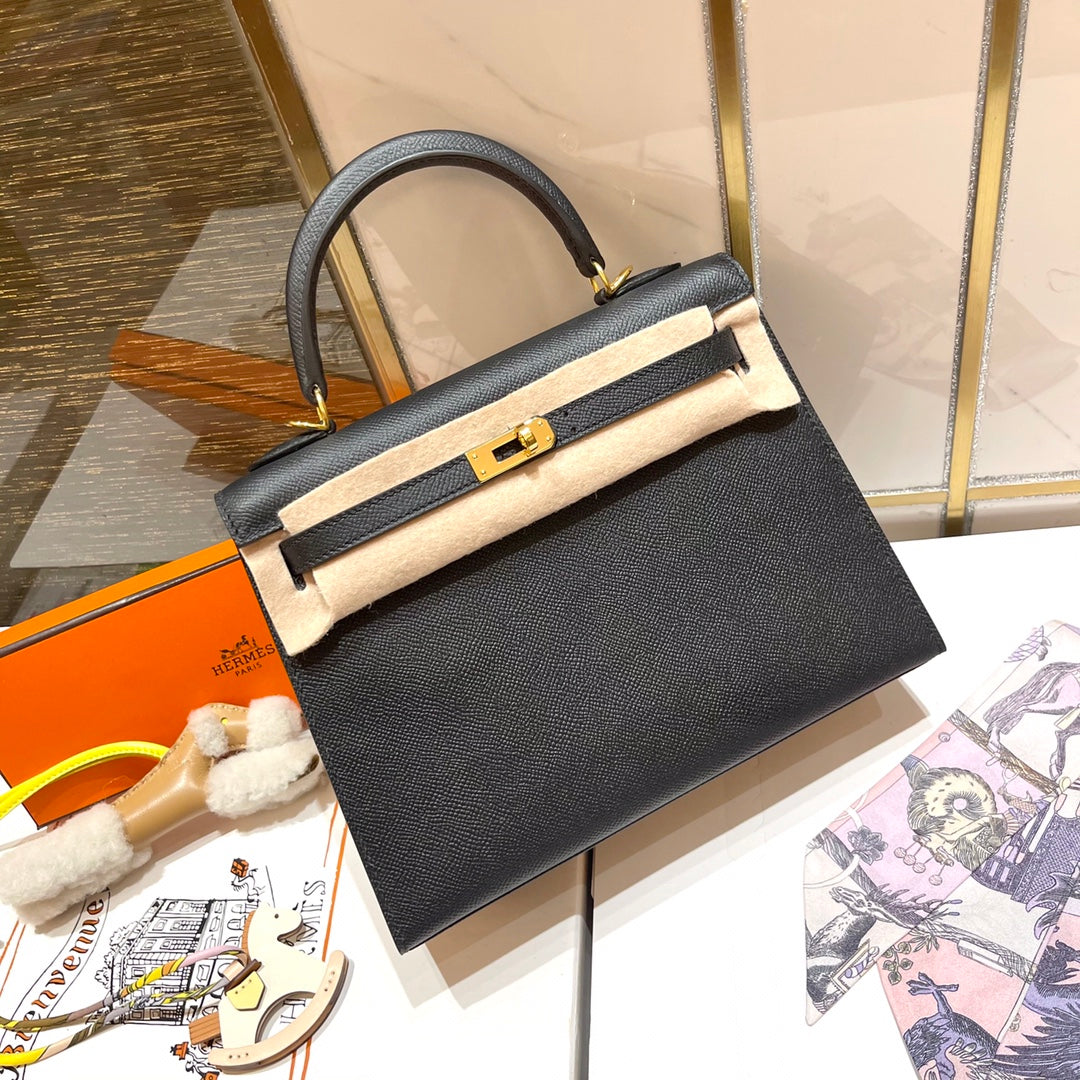 HERMES KELLY 25CM BLACK EPSOM LEATHER GOLD HARDWARE