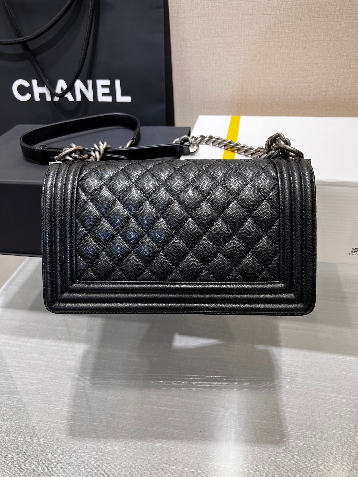 CHANEL BOY BAG MEDIUM 25 BLACK CAVIAR RUTHENIUM HARDWARE