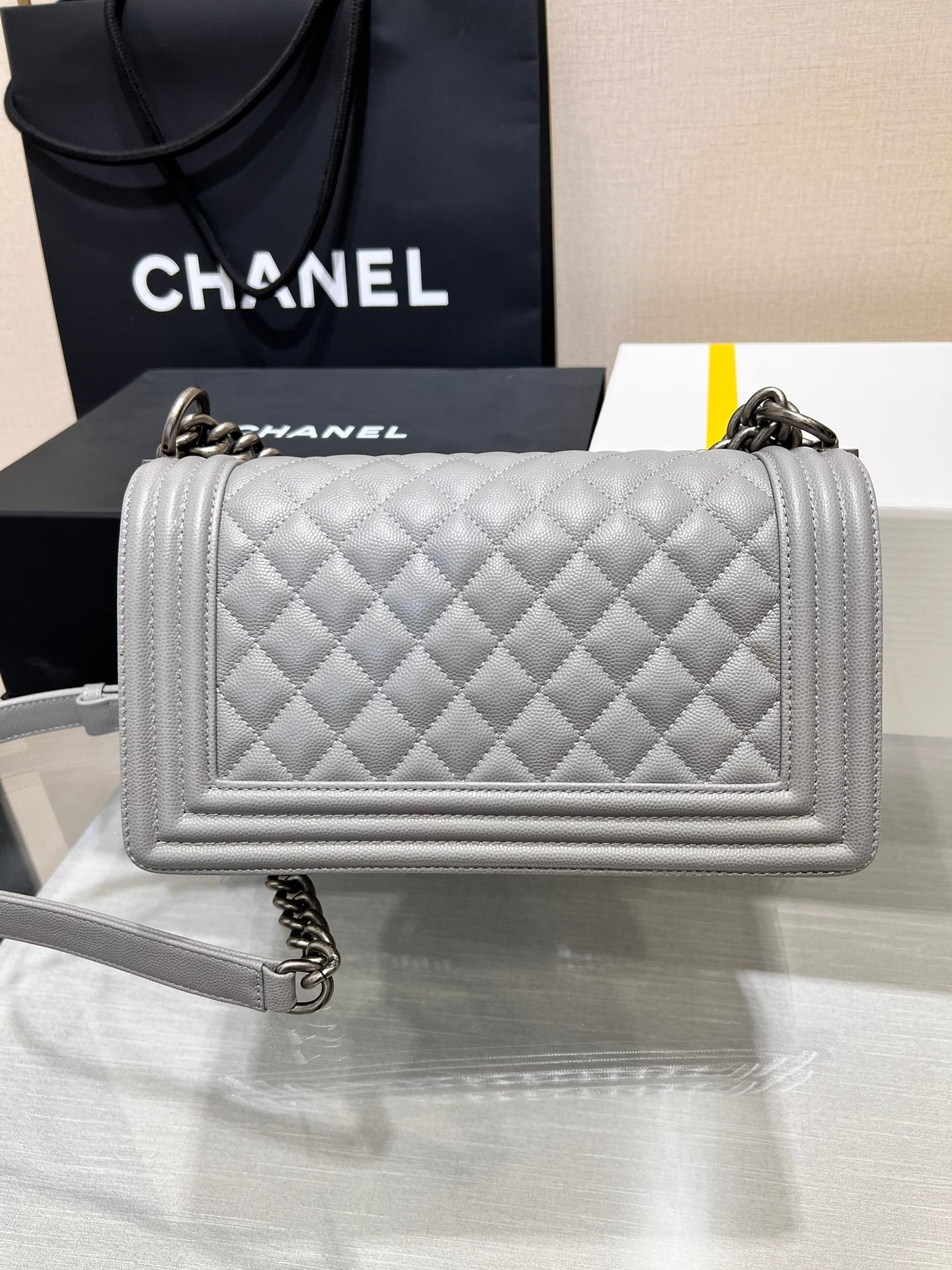 CHANEL BOY BAG MEDIUM 25 GREY CAVIAR RUTHENIUM HARDWARE