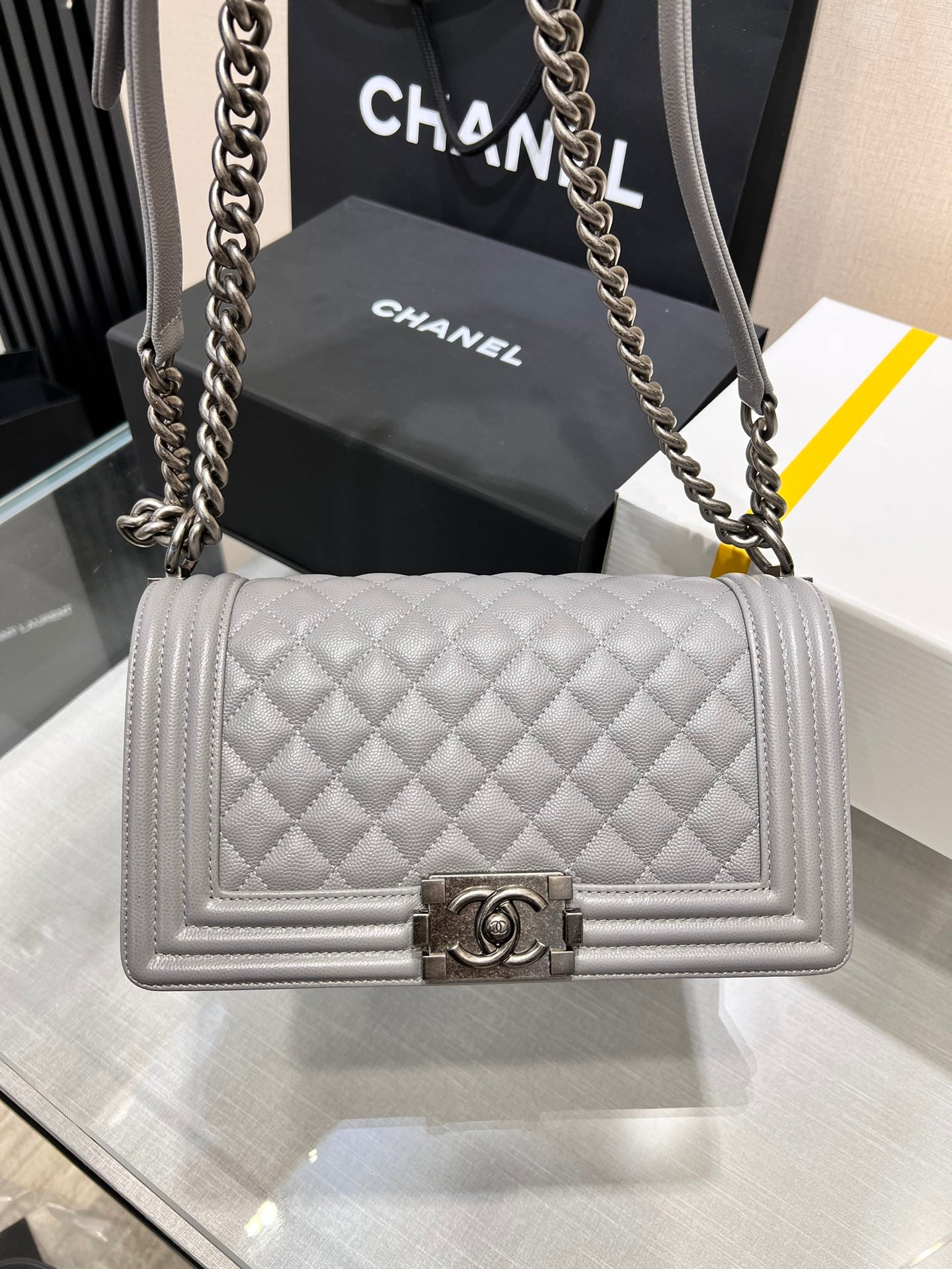 CHANEL BOY BAG MEDIUM 25 GREY CAVIAR RUTHENIUM HARDWARE