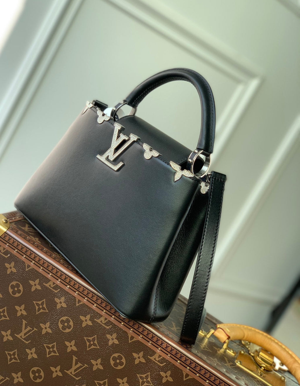 LOUIS VUITTON CAPUCINES BB 27 BLACK TAURILLON SILVER HARDWARE