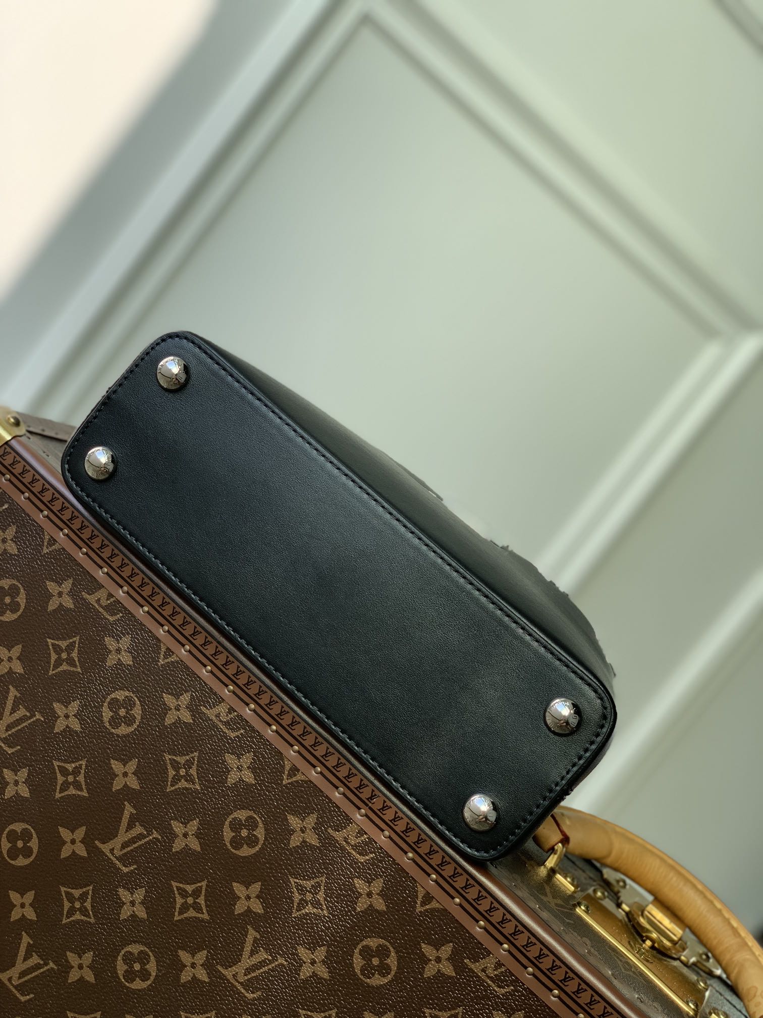 LOUIS VUITTON CAPUCINES BB 27 BLACK TAURILLON SILVER HARDWARE