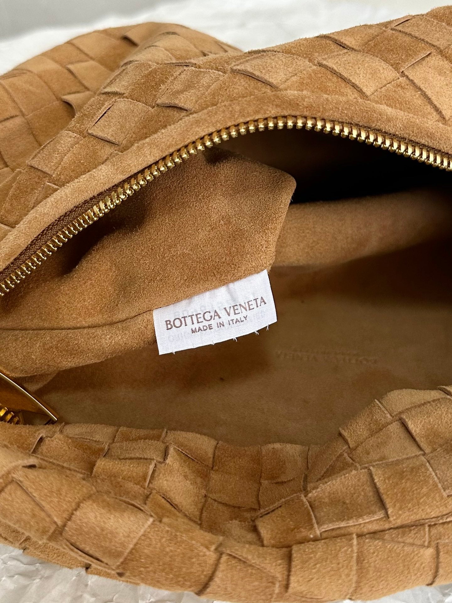 BOTTEGA VENETA TEEN JODIE 36CM BROWN SUEDE LEATHER