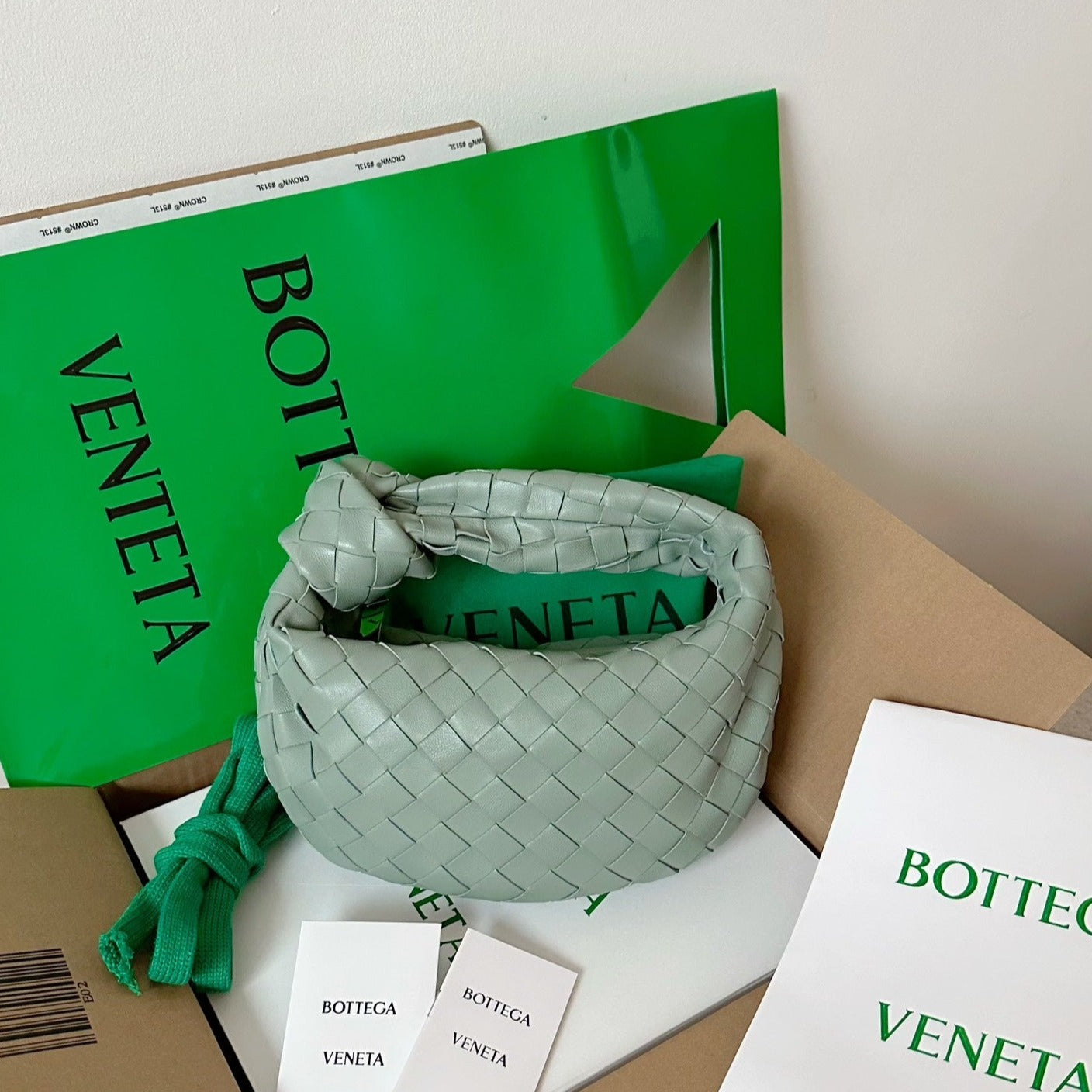BOTTEGA VENETA MINI JODIE 28CM GREY LAMBSKIN LEATHER