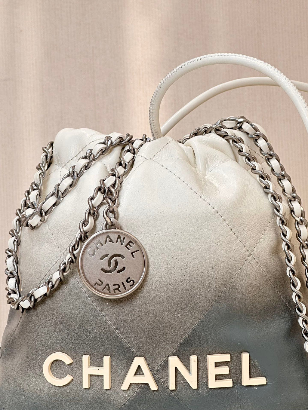 CHANEL HOBO MINI 20CM WHITE GREY LAMBSKIN SILVER HARDWARE