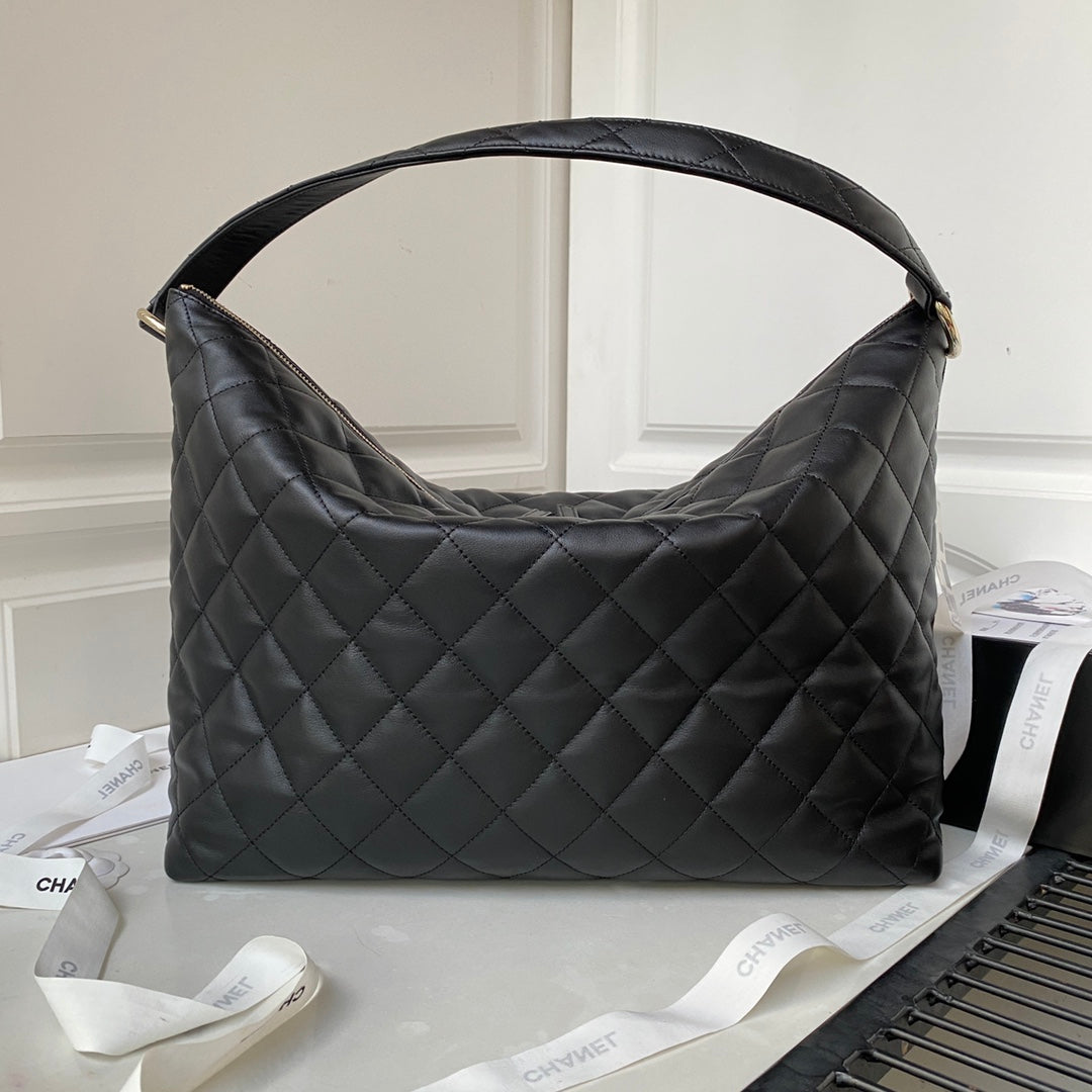 CHANEL LARGE HOBO 37CM BLACK LAMBSKIN GOLD HARDWARE