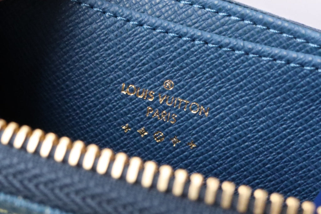 LOUIS VUITTON LV ZIPPY COIN 11CM BLUE DENIM