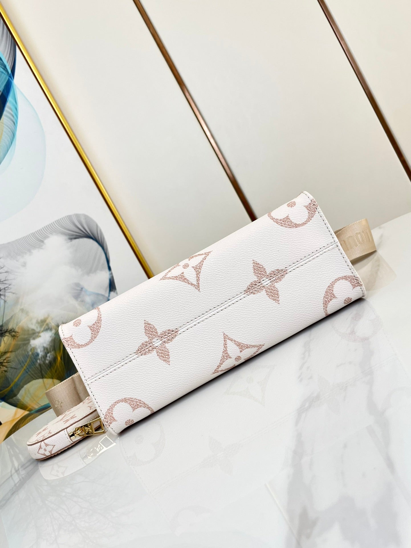 LOUIS VUITTON ONTHEGO 25 WHITE BROWN MONOGRAM CANVAS