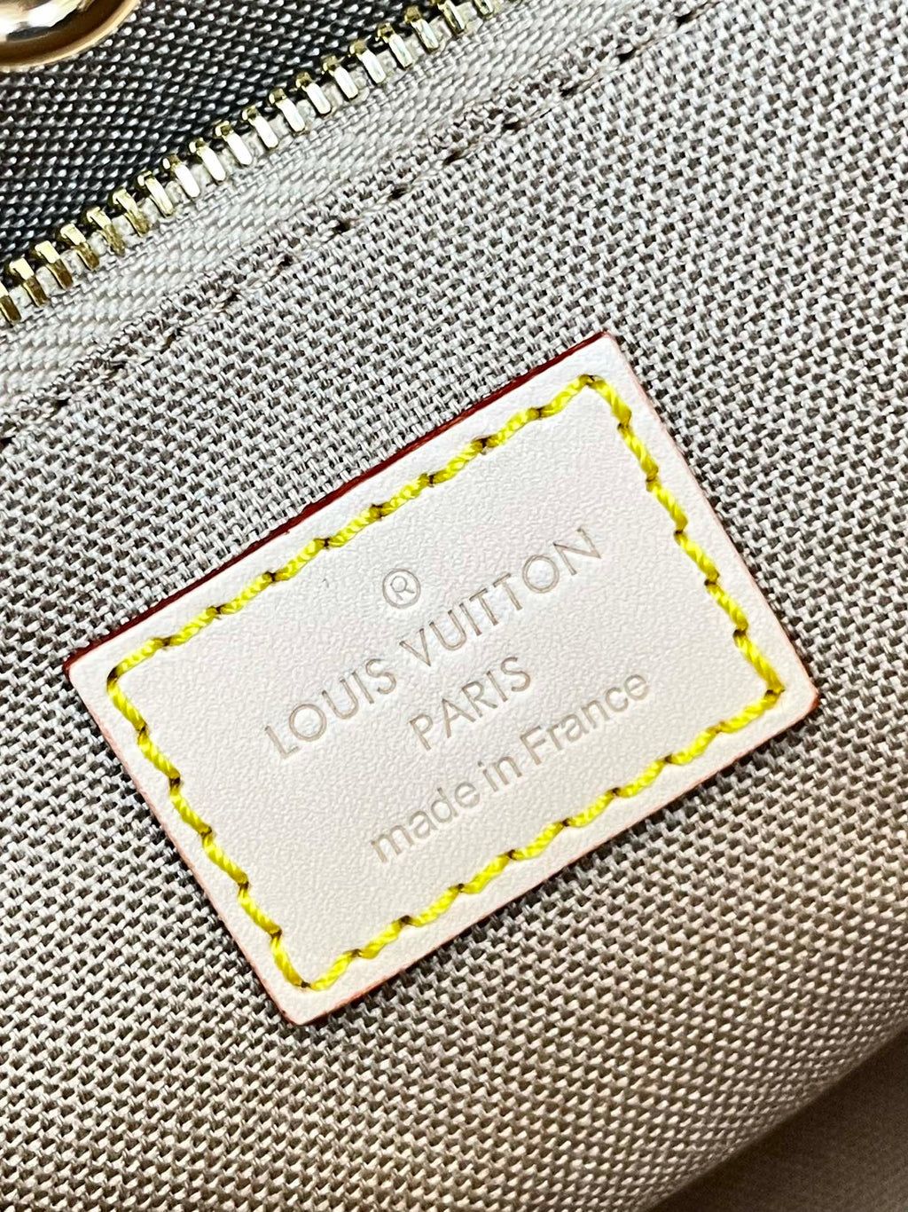 LOUIS VUITTON ONTHEGO 25 WHITE BROWN MONOGRAM CANVAS