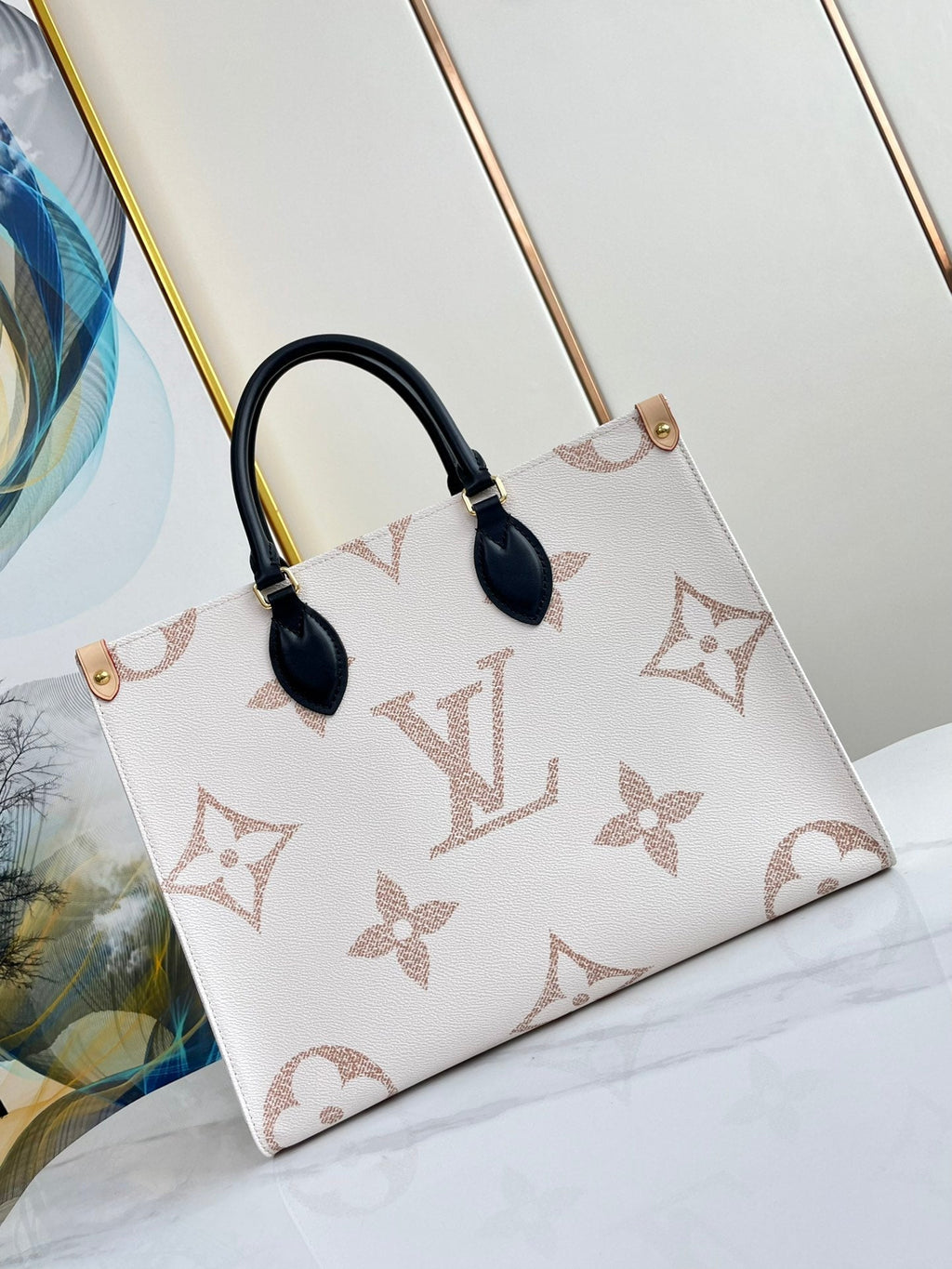 LOUIS VUITTON ONTHEGO 35 WHITE BROWN MONOGRAM CANVAS