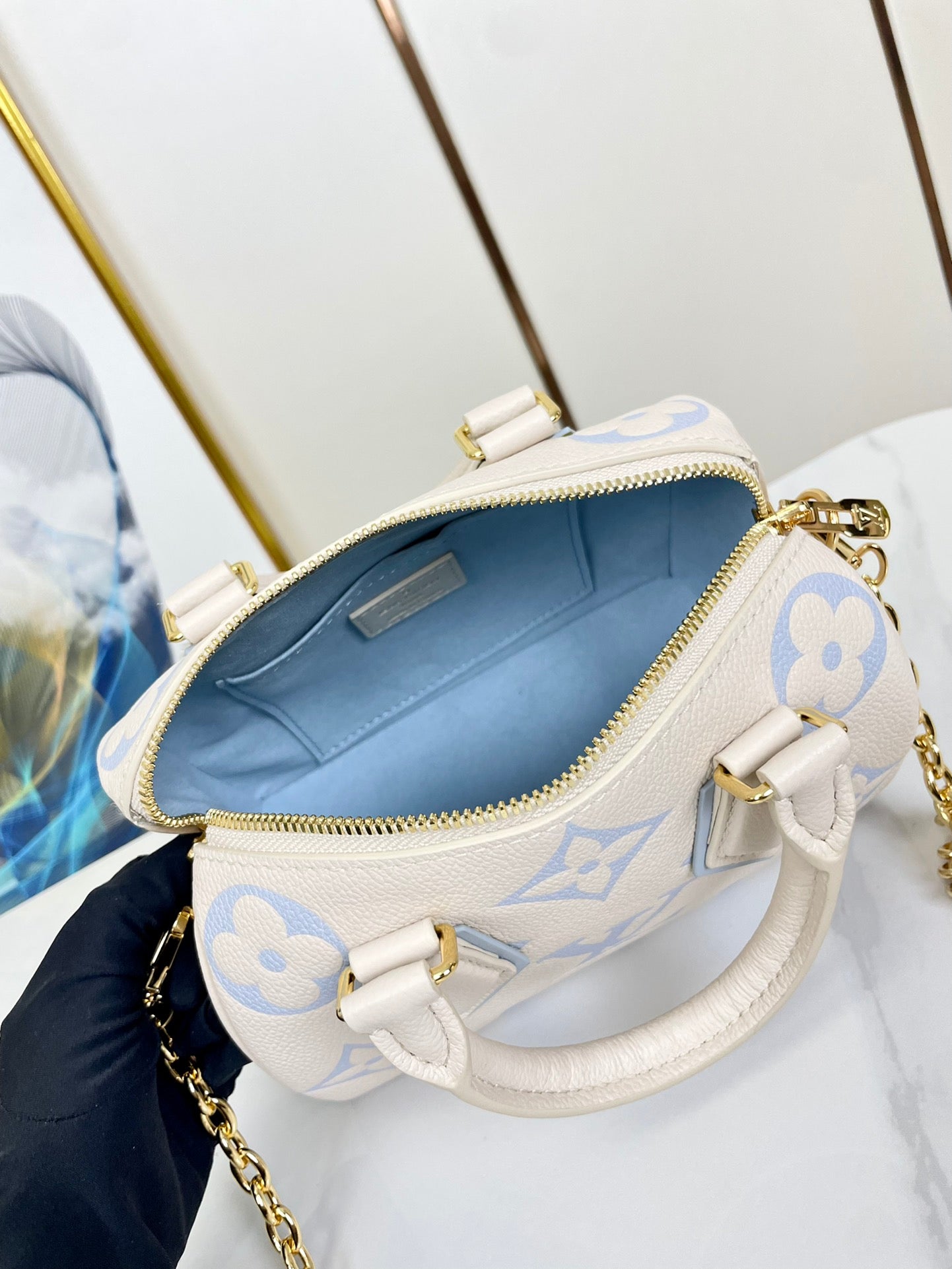 LOUIS VUITTON SPEEDY 20.5 WHITE BLUE MONOGRAM CANVAS