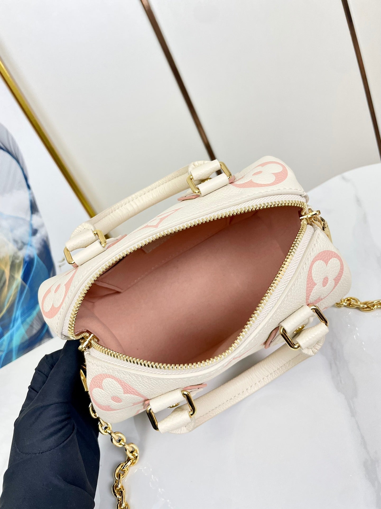 LOUIS VUITTON SPEEDY 20.5 WHITE PINK MONOGRAM CANVAS