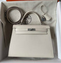 HERMES KELLY 25CM WHITE EPSOM SILVER HARDWARE