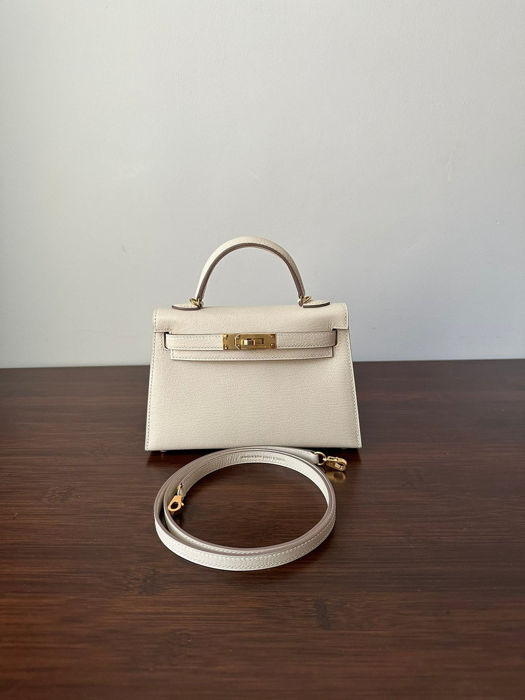 HERMES KELLY MINI 20 WHITE CHEVRE GOLD HARDWARE