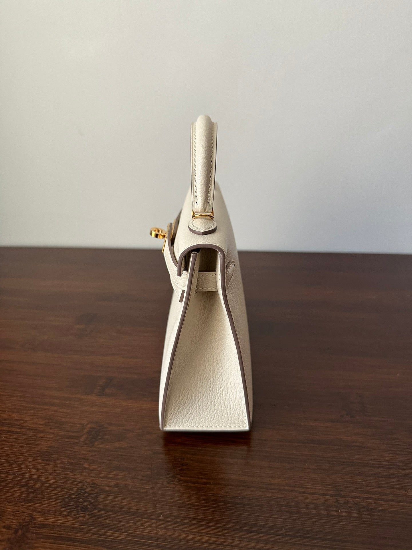 HERMES KELLY MINI 20 WHITE CHEVRE GOLD HARDWARE