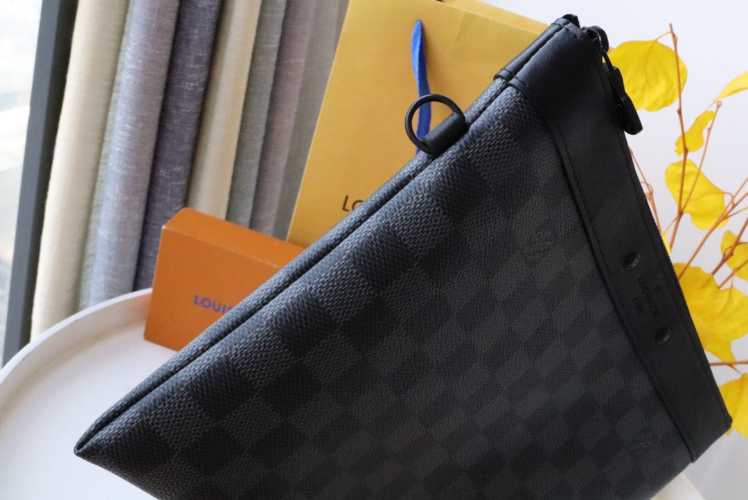 LOUIS VUITTON POCHETTE TO GO 30 DAMIER CANVAS
