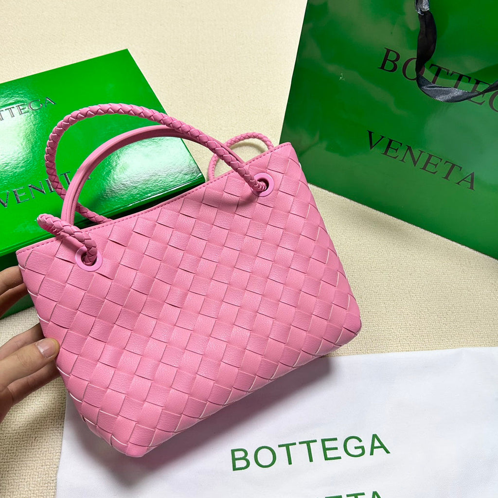 BOTTEGA VENETA SMALL ANDIAMO 25CM PINK LAMBSKIN