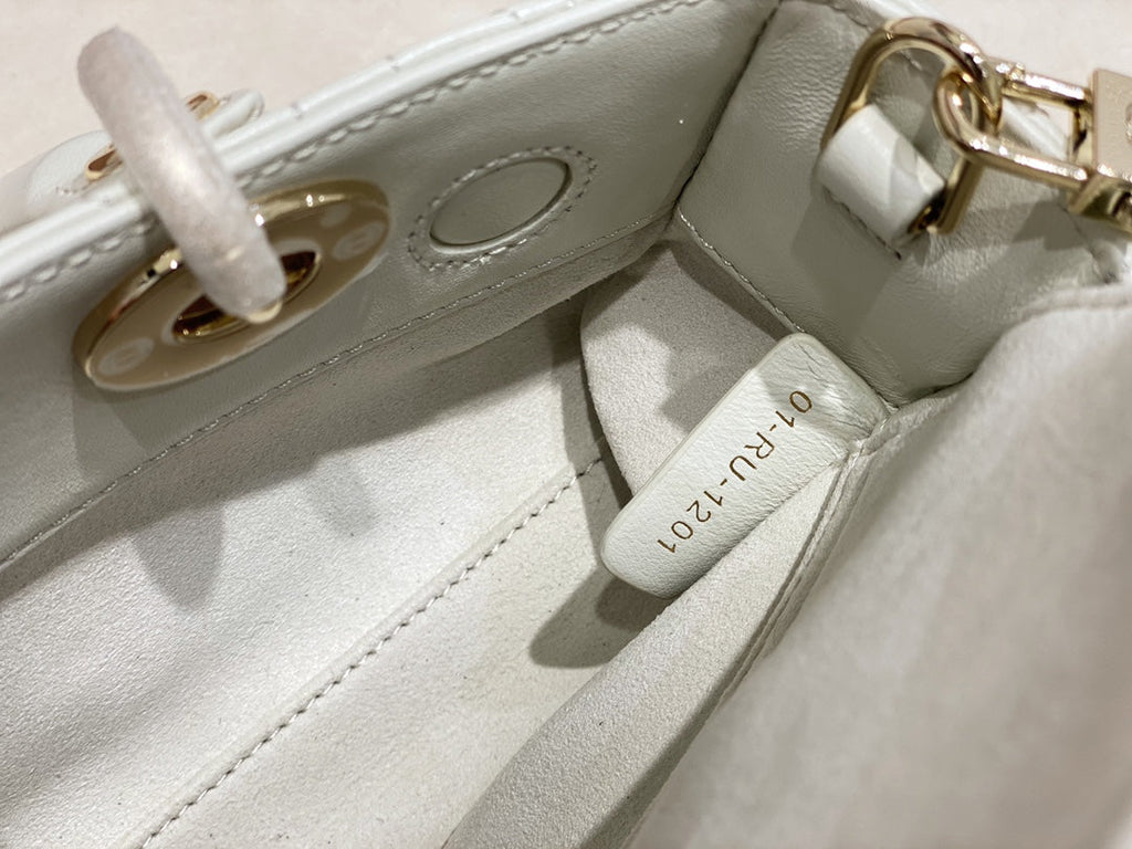 DIOR MICRO LADY D-JOY 16.5 WHITE LAMBSKIN