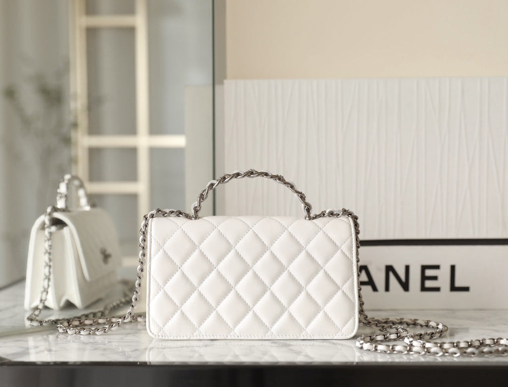 CHANEL WOC 18.5 WHITE LAMBSKIN SILVER HARDWARE