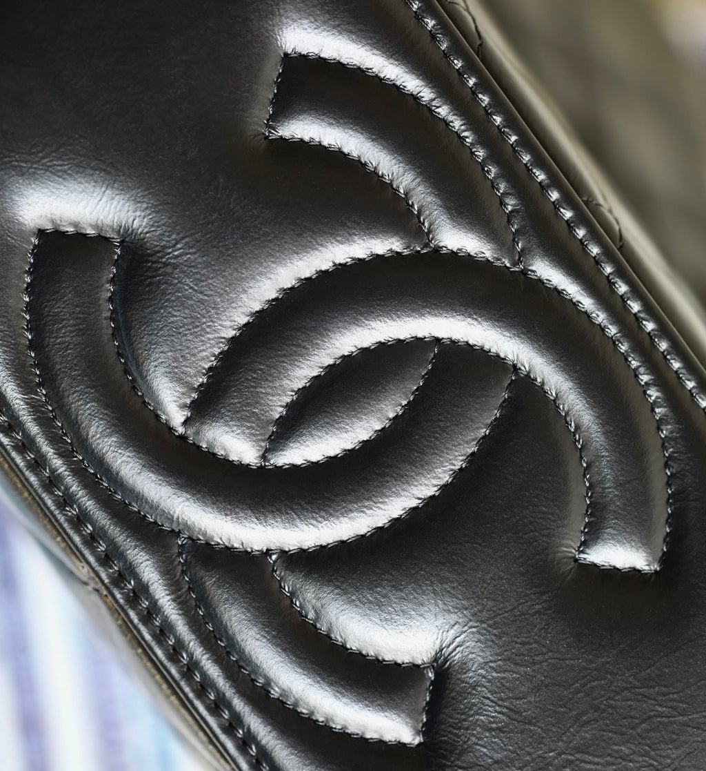 CHANEL VANITY CASE 17 BLACK LAMBSKIN SILVER HARDWARE
