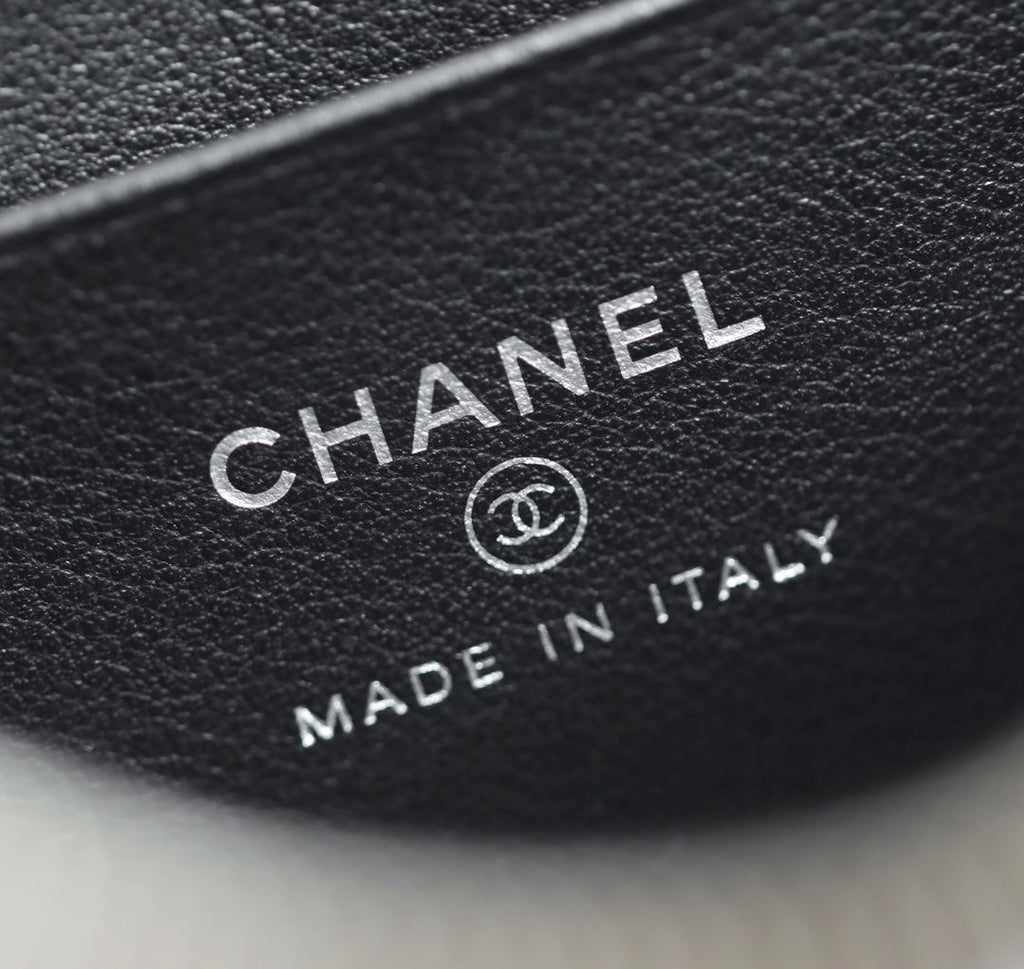 CHANEL VANITY CASE 17 BLACK LAMBSKIN SILVER HARDWARE