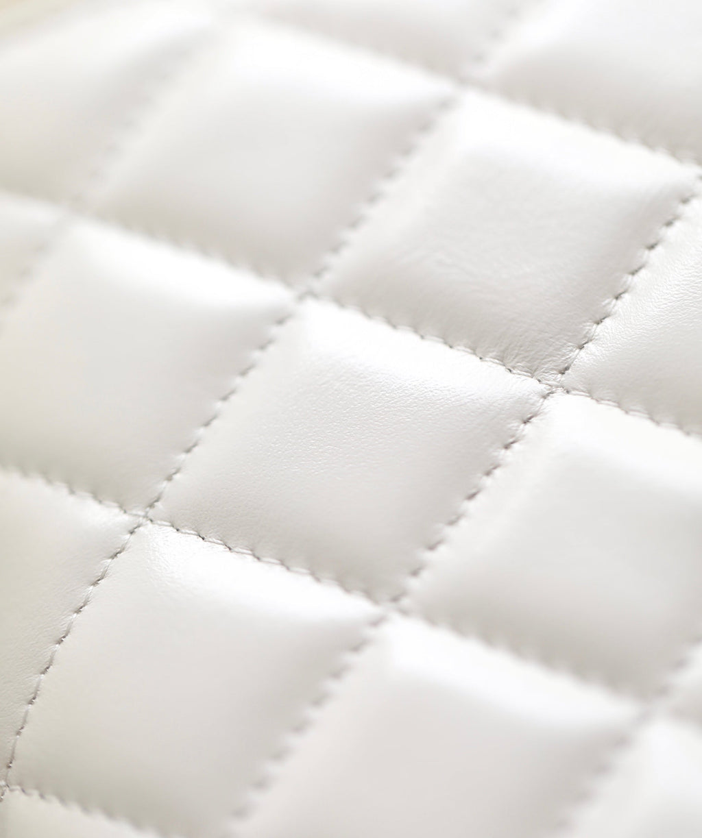 CHANEL WOC 19 WHITE LAMBSKIN SILVER HARDWARE