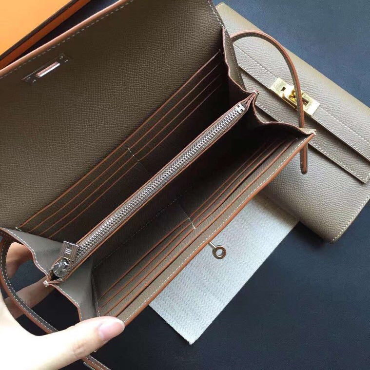 HERMES KELLY CLASSIC WALLET 20.5 CEDAR CALFSKIN