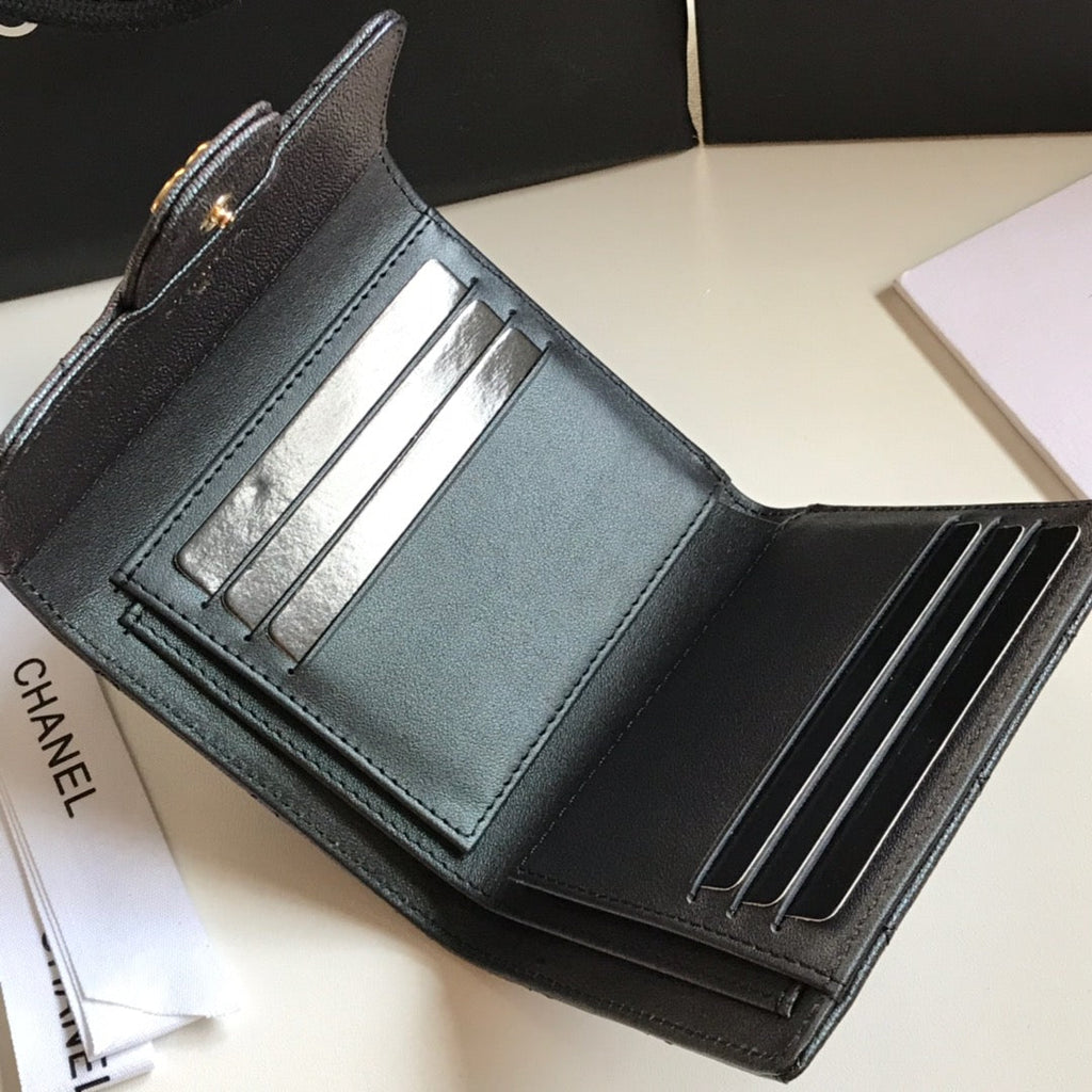 CHANEL FLAP CARD HOLDER 11.5 BLACK GRAINED CALFSKIN WITH GOLD ICON