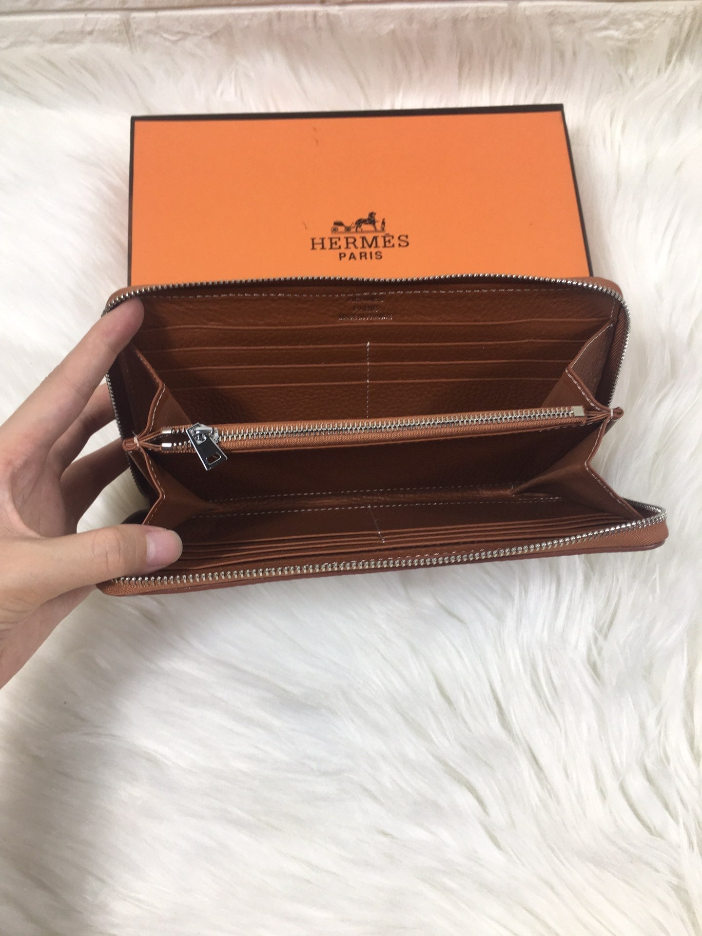 HERMES SILK'IN CLASSIC WALLET 20 RUSSET GRAINED CALFSKIN