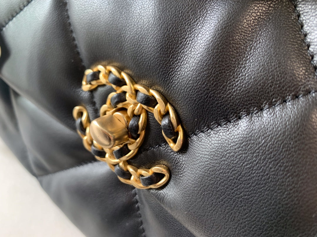 CHANEL 19 FLAP BAG 30 BLACK GOATSKIN GOLD HARDWARE