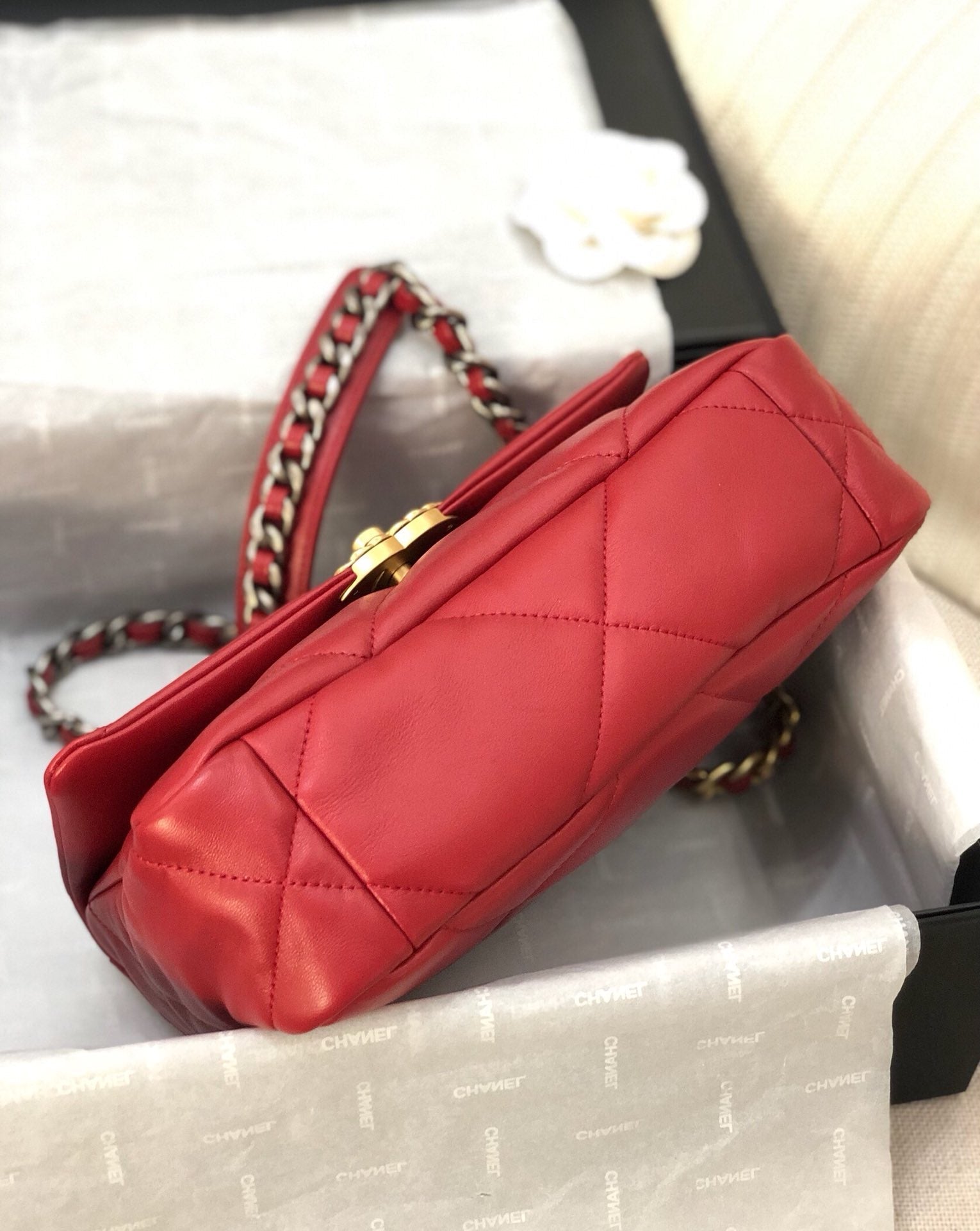 CHANEL 19 FLAP BAG 26 RED LAMBSKIN GOLD HARDWARE